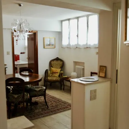 Casa Foscolo Apartment *